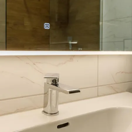 La Bella Centrum Kek Zoeld Hévíz