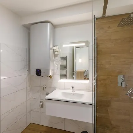 La Bella Centrum Kek Zoeld 아파트 *