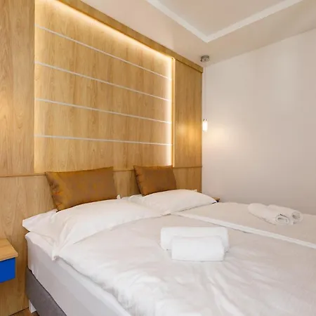 Apartamento La Bella Centrum Kek Zoeld Hévíz
