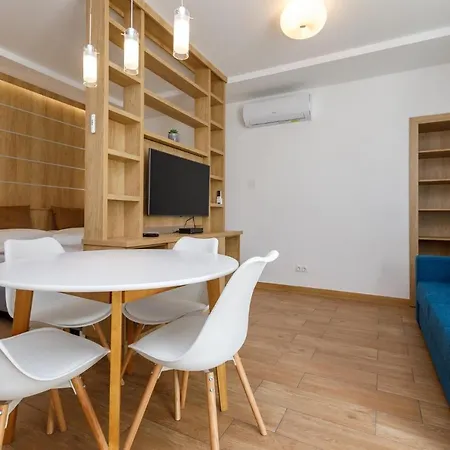 La Bella Centrum Kek Zoeld *