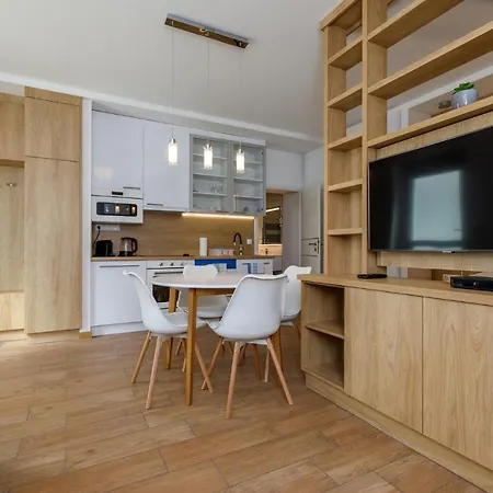 아파트 La Bella Centrum Kek Zoeld *